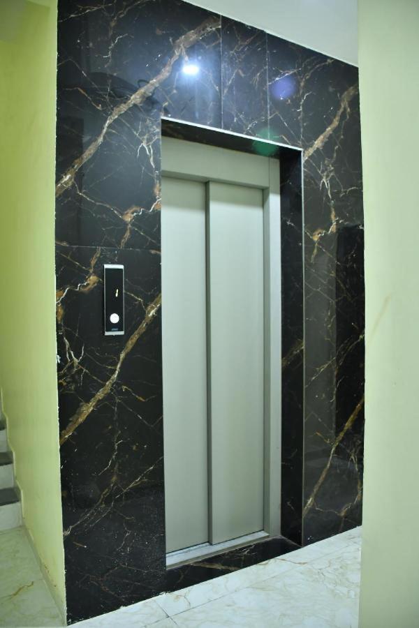 Hotel Kalika Residency - Akkalkot Akalkot Kültér fotó